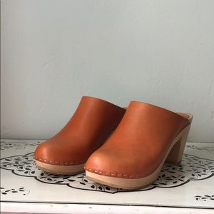 Bryr Clogs High Heel, Sz 9, Whiskey leather